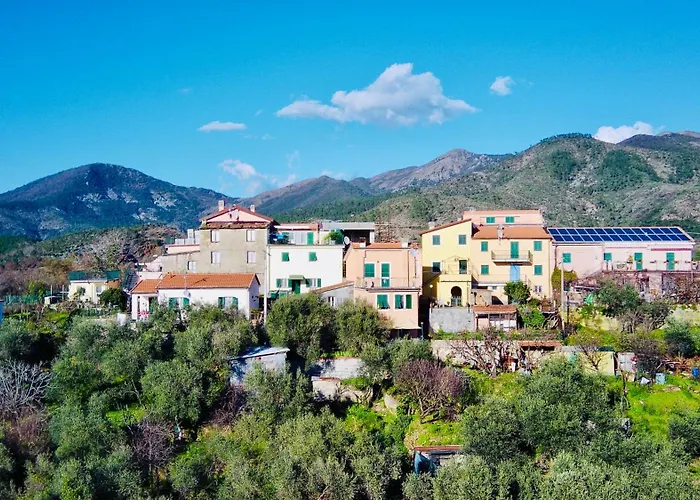 La Collina Sul Mare - *
