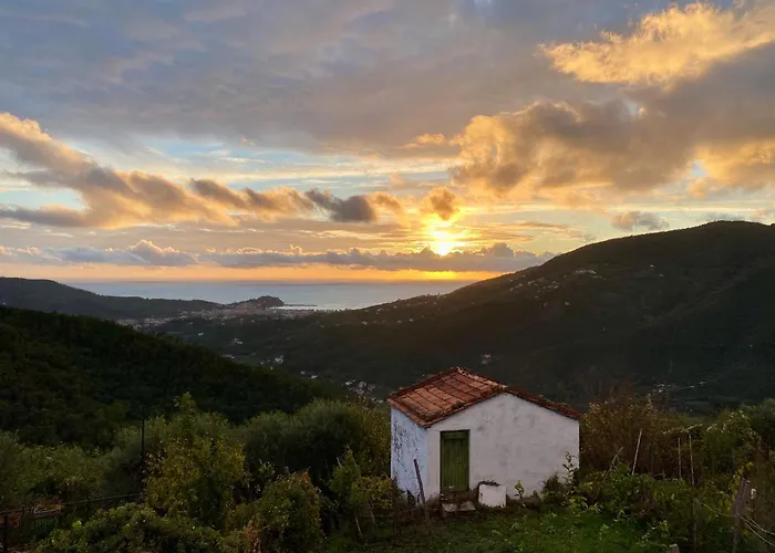 La Collina Sul Mare - * 东塞斯特里